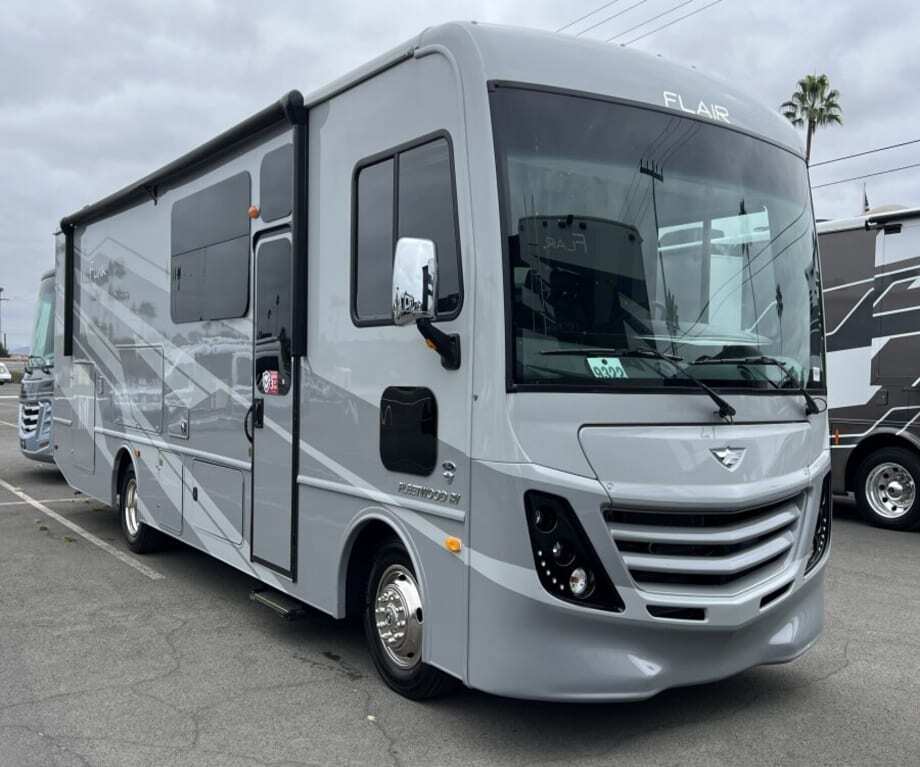 2027 Fleetwood FLAIR 29M in san diego CA