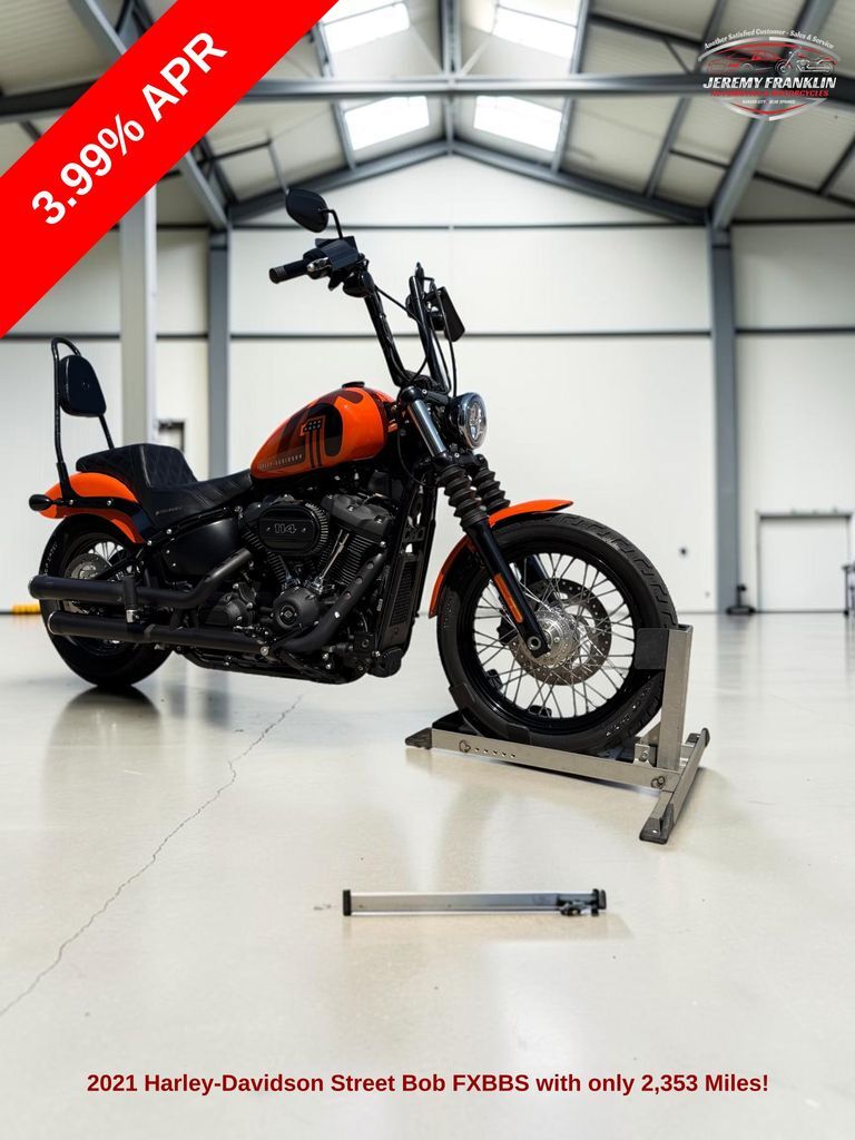 2021 Harley-Davidson Street Bob in Blue Springs, MO