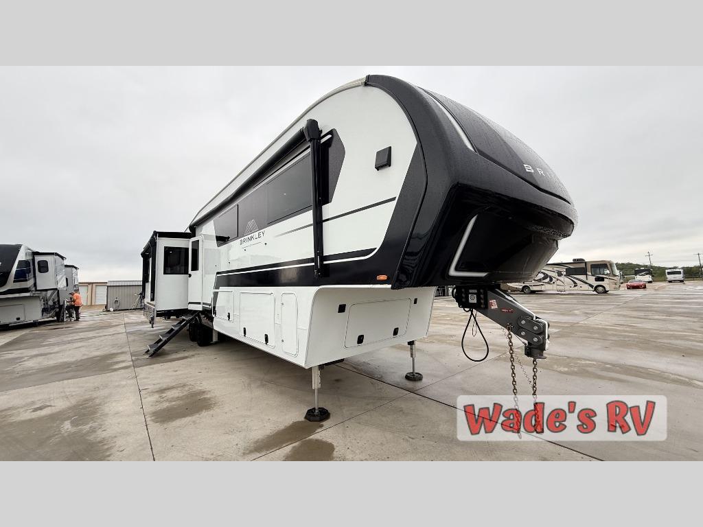 2025 Brinkley Model Z 3610 RV