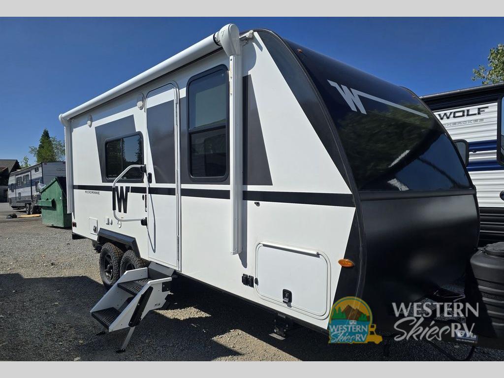 2027 Winnebago Micro Minnie 2108DS in reno NV
