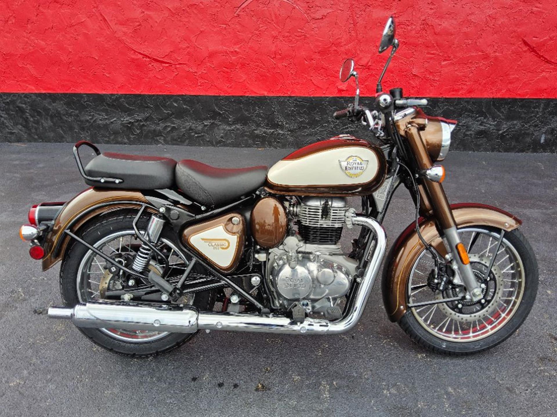 2027 Royal Enfield Classic 350 350 in Fort Myers, FL