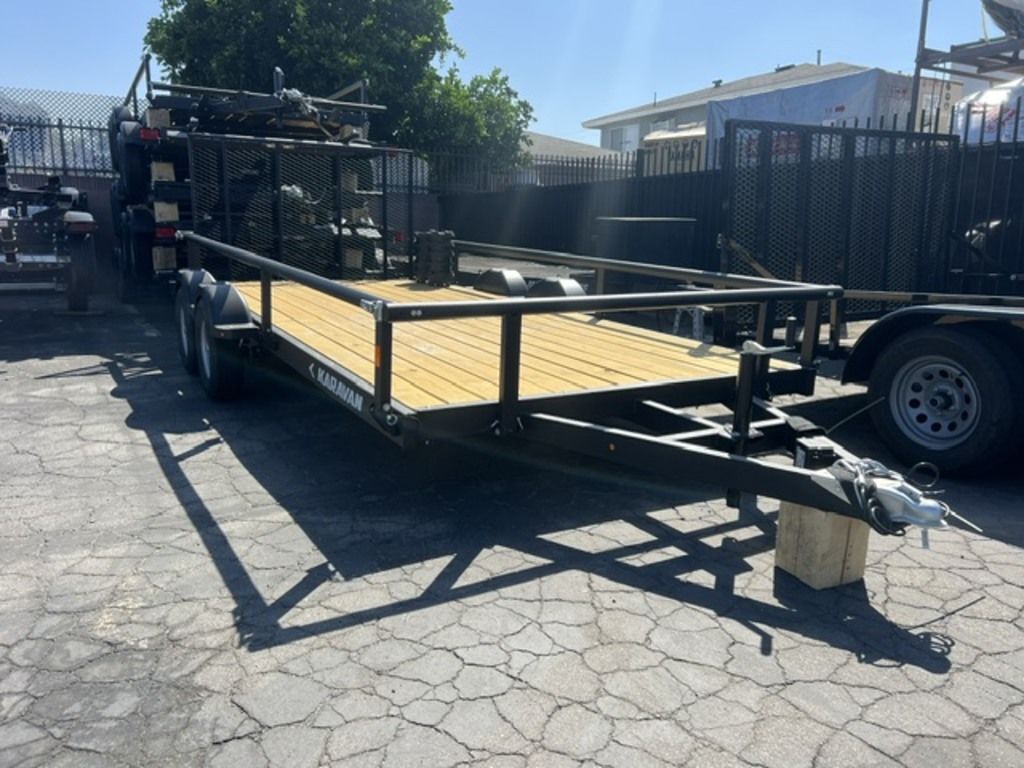 2027 Karavan 6500-TEB-82-15 in bellflower CA