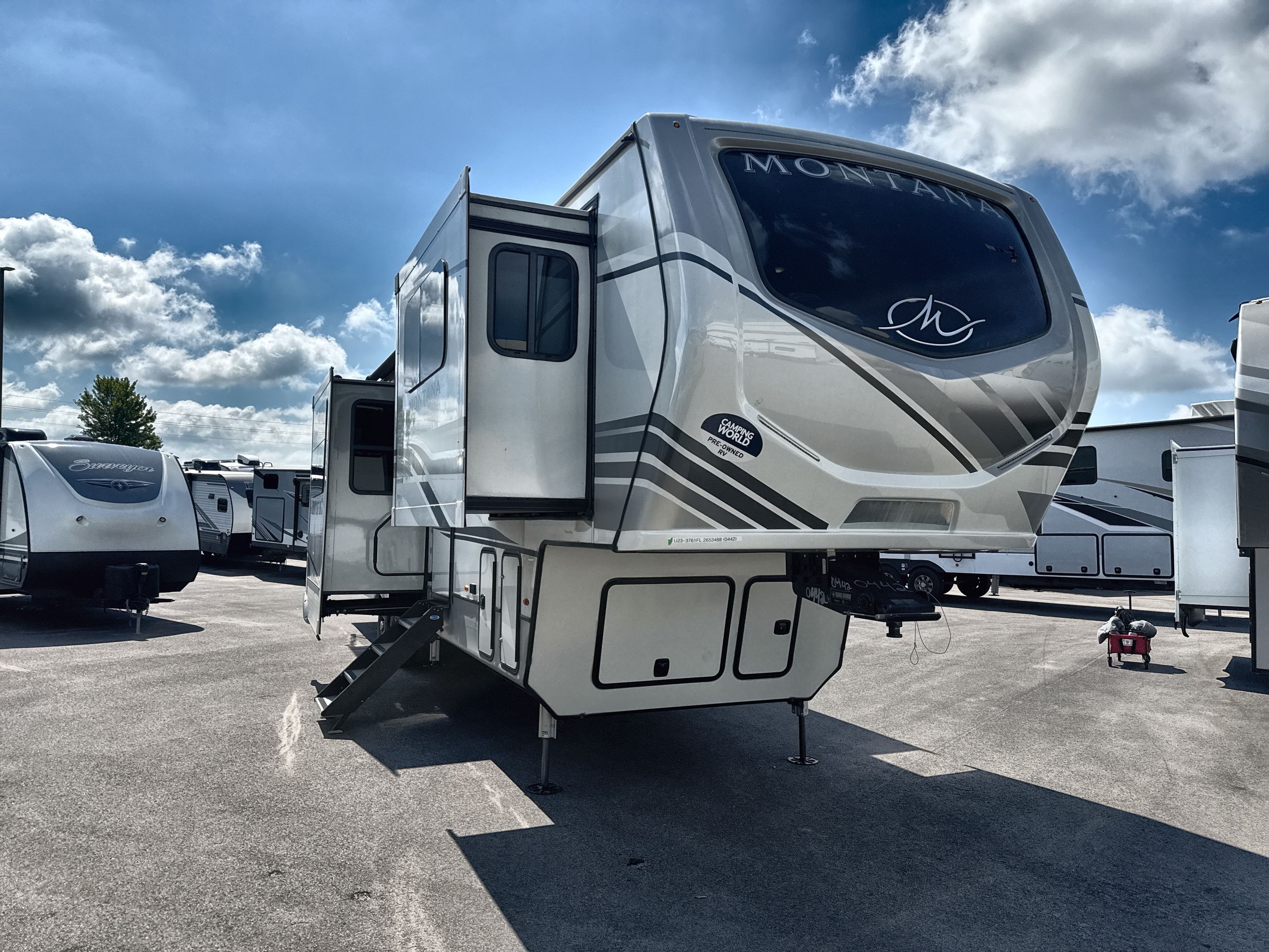 2023 Keystone MONTANA LEGACY 3761FL in forest lake MN