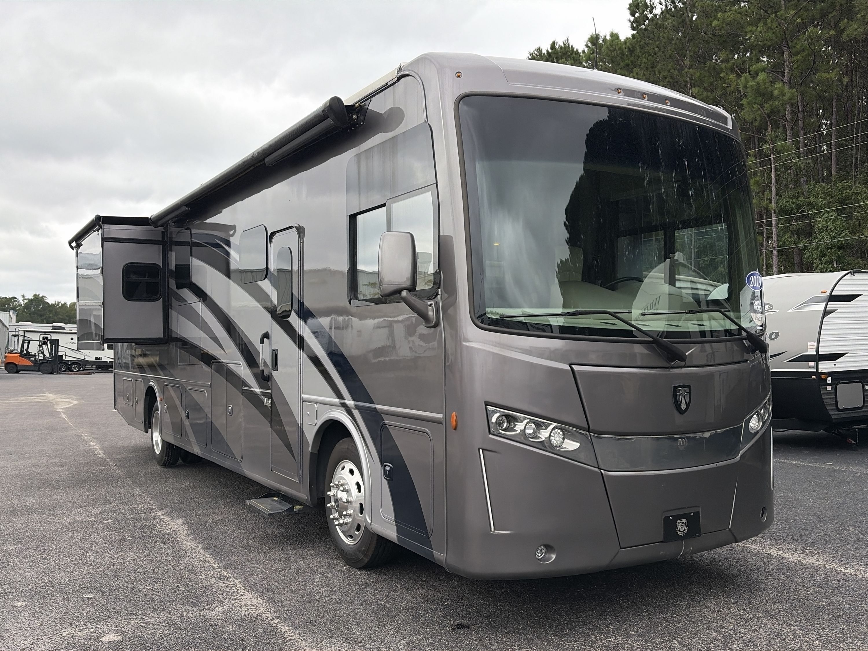 2019 Thor PALAZZO 36.3 in ridgeland SC
