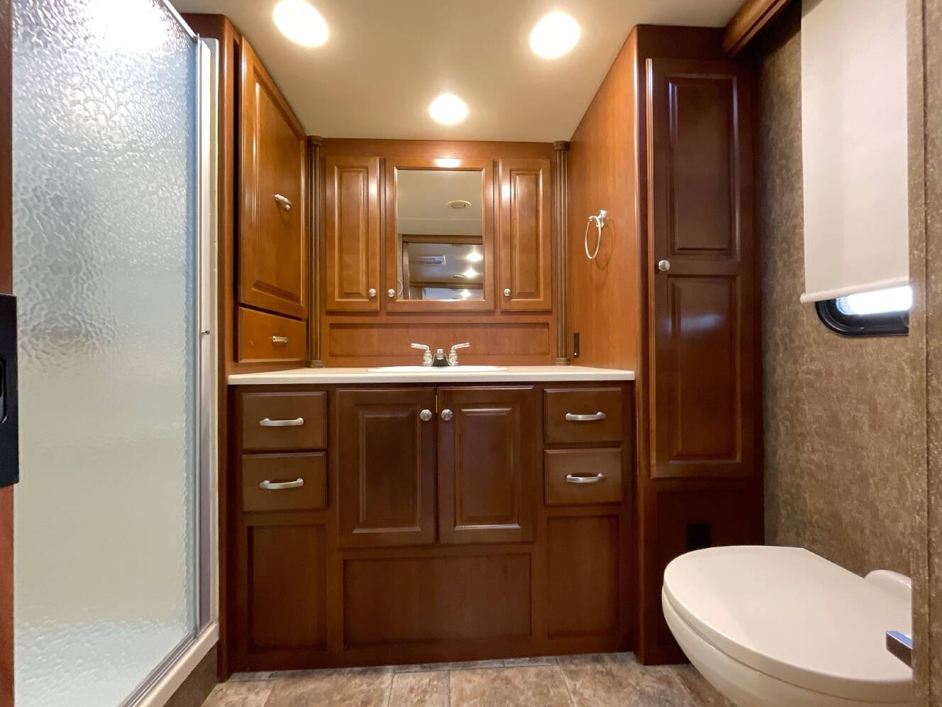 A photo of this 2014 Thor PALAZZO 36.1