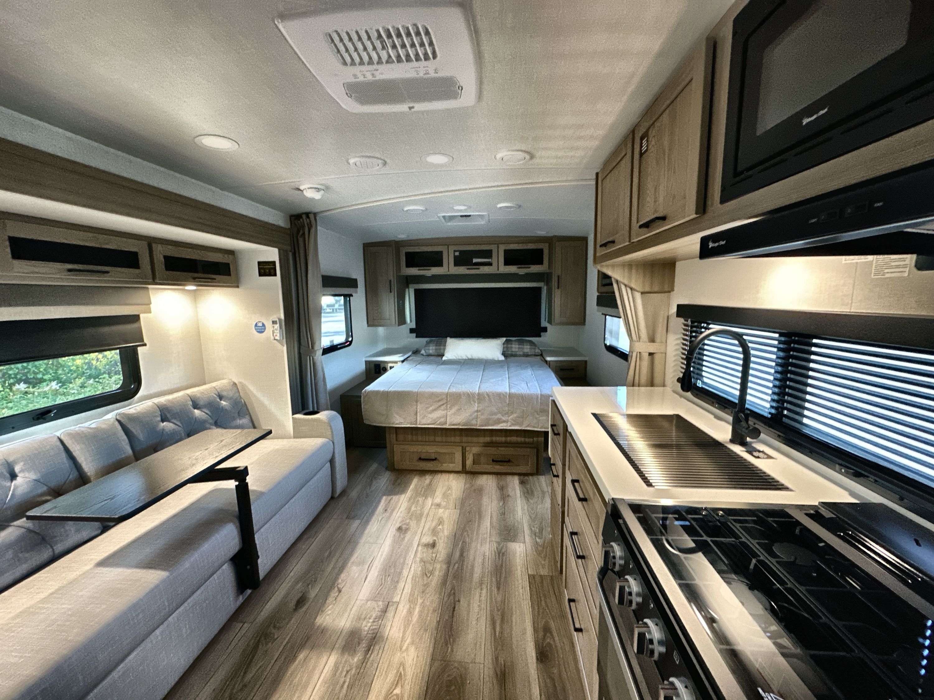 2027 Forest River ROCKWOOD MINI LITE 2109S in houghton lake MI