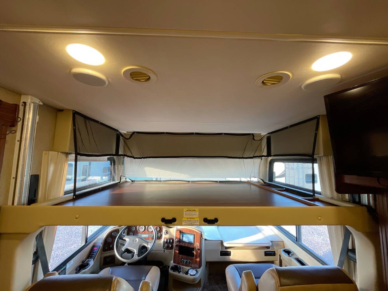 A photo of this 2014 Thor PALAZZO 36.1