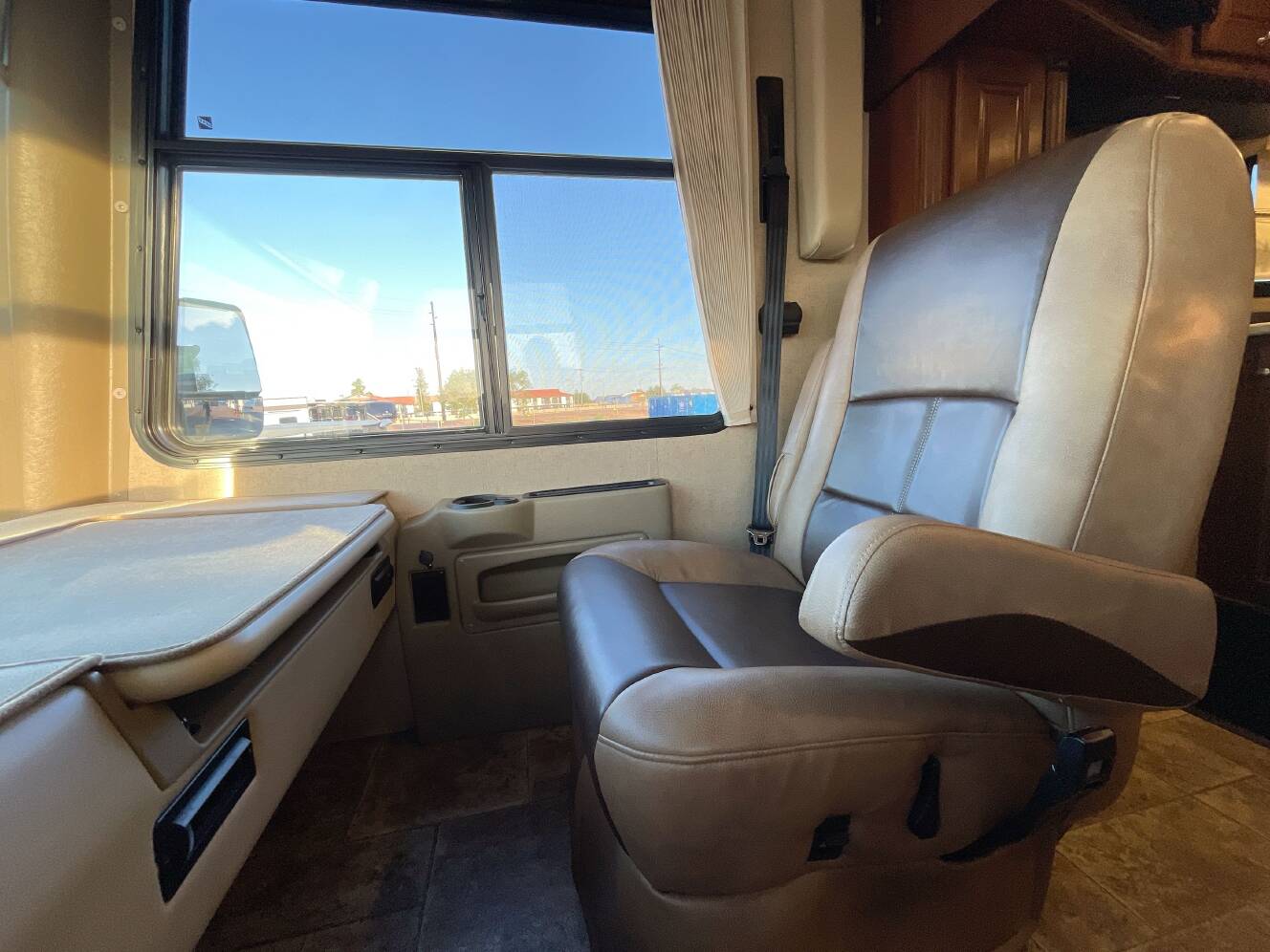 A photo of this 2014 Thor PALAZZO 36.1