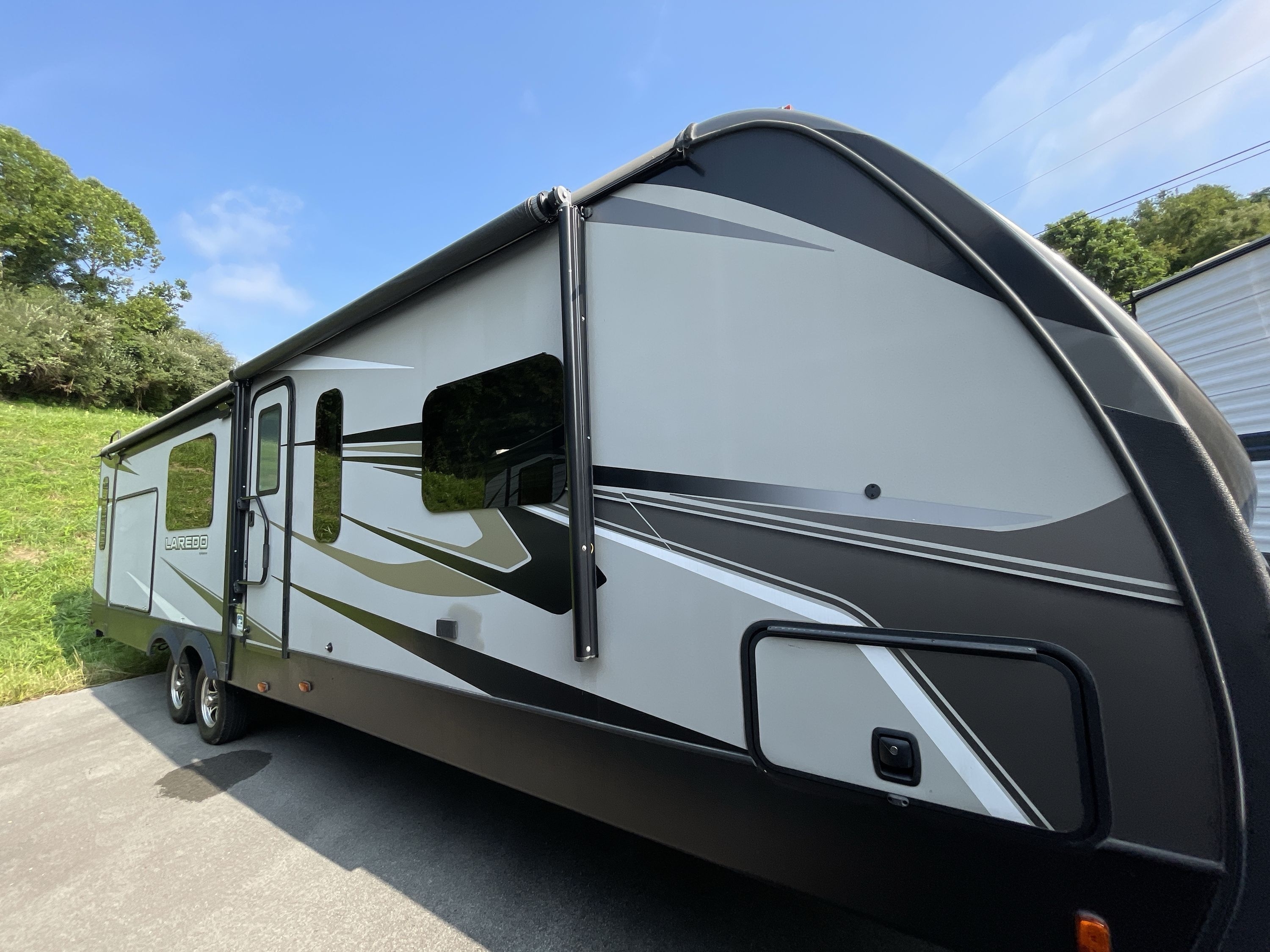 2020 Keystone LAREDO 330RL in fairmont WV