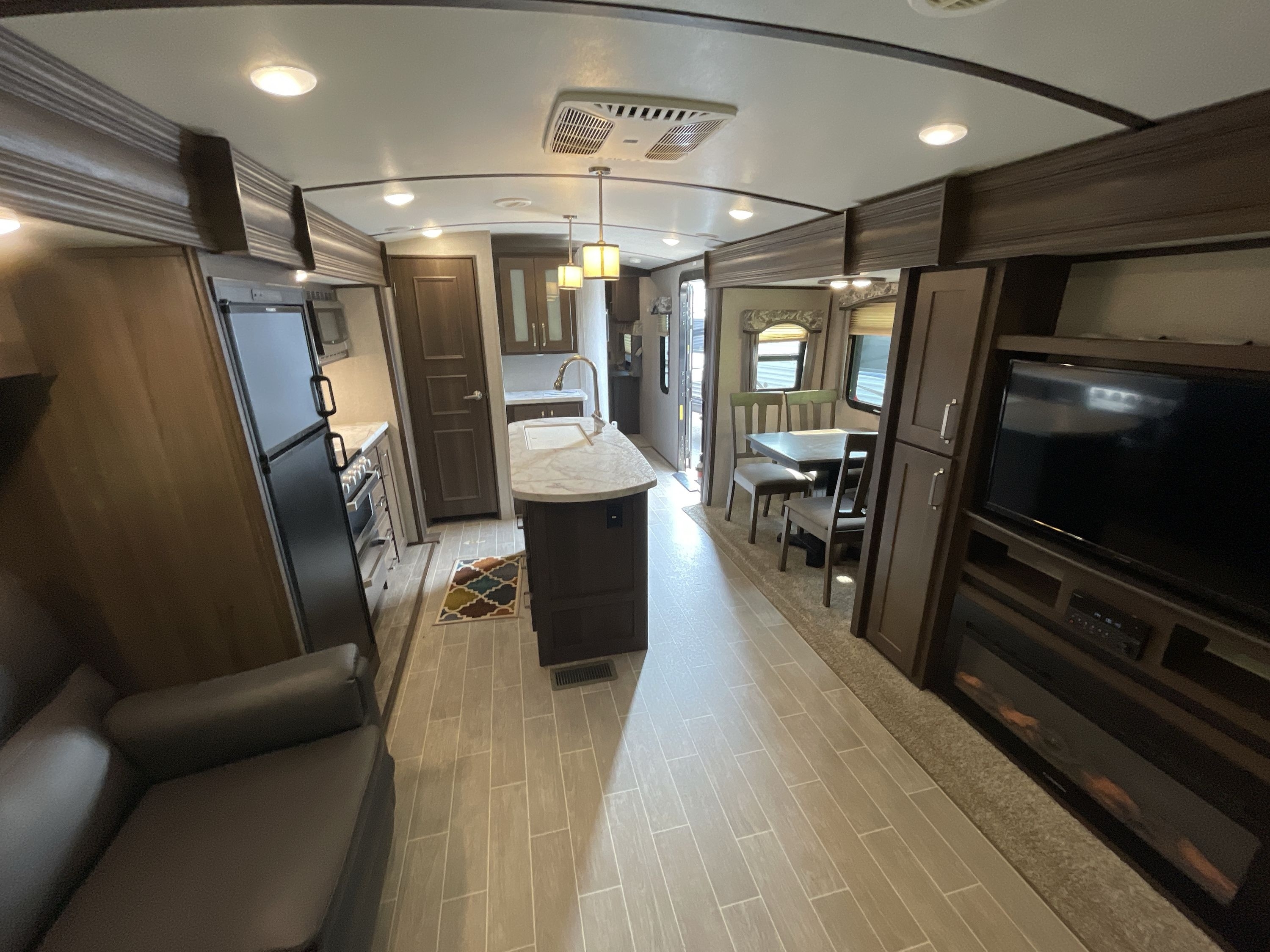 2020 Keystone LAREDO 330RL in fairmont WV