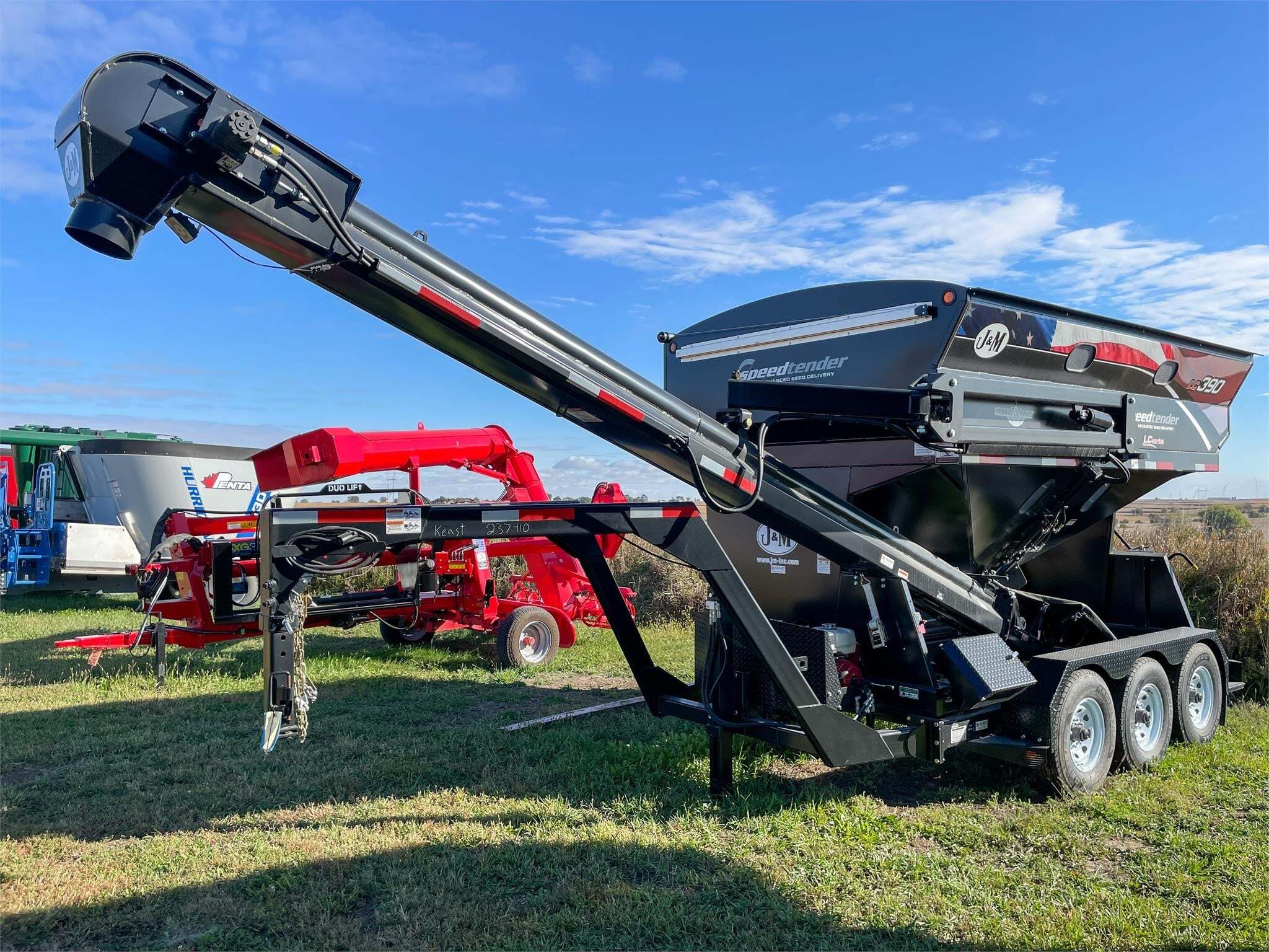2026 J&M LC390 in Henderson, IA
