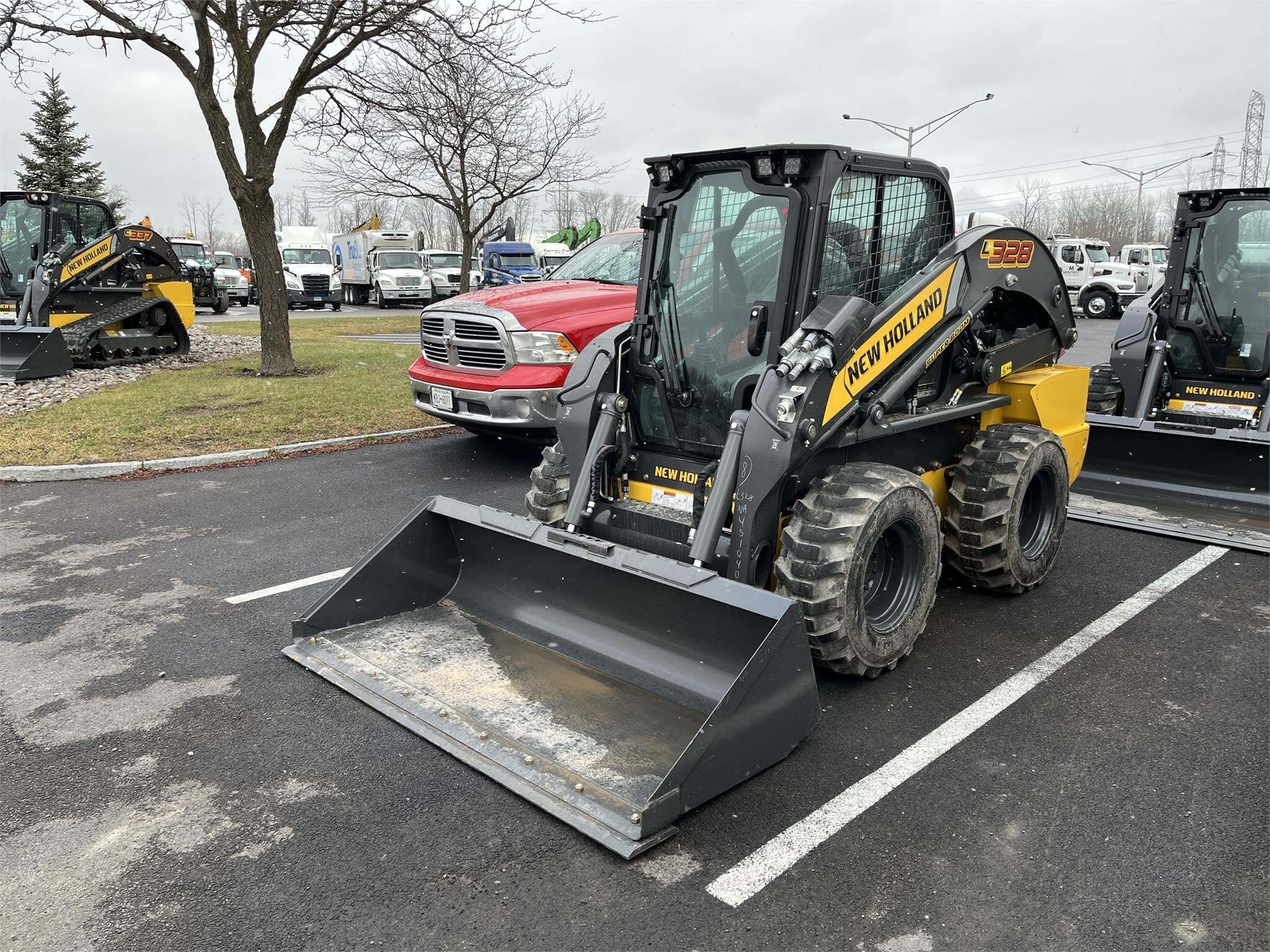 2024 NEW HOLLAND L328 in East Syracuse, NY