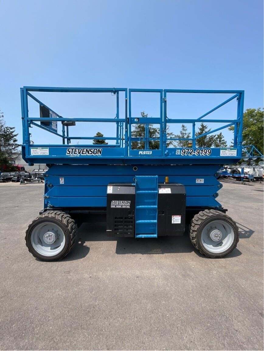 2014 GENIE GS4390RT in Bolingbrook, IL