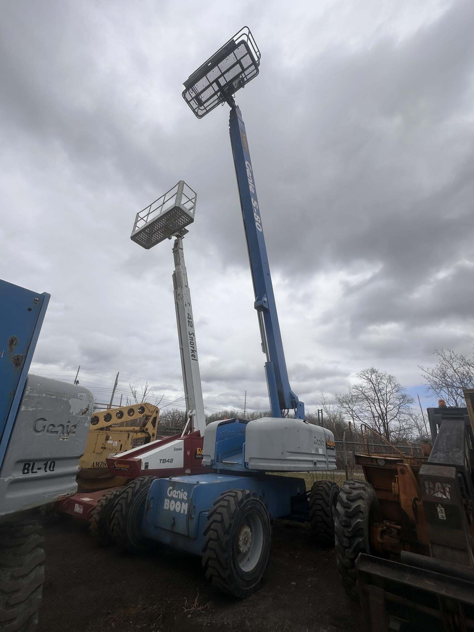 2000 GENIE S80 in Rochester, NY
