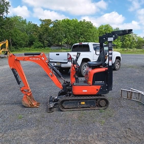 2023 KUBOTA K008-5 in Belvidere, NJ