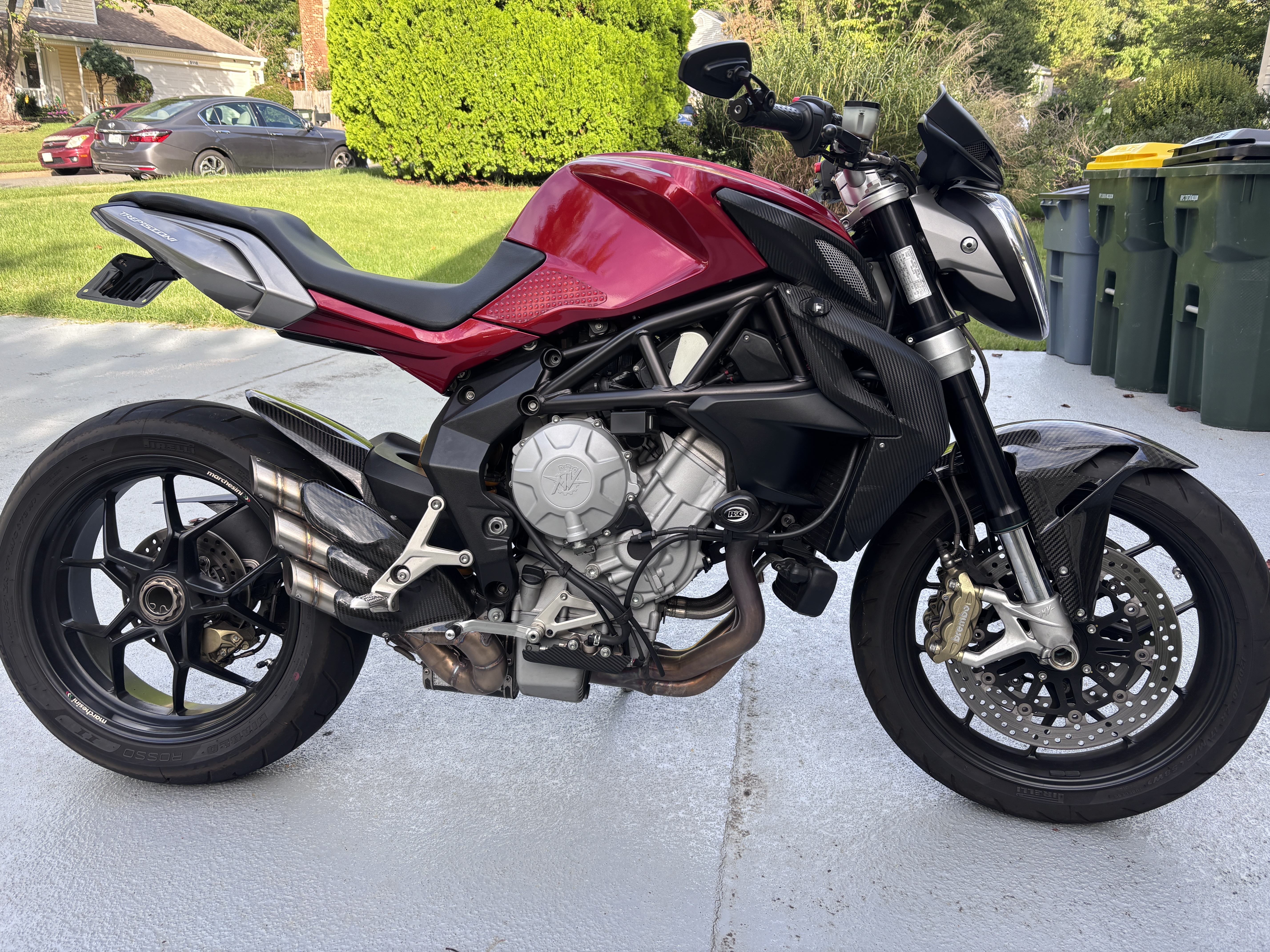 2014 Mv Agusta BRUTALE 800 Sportbike motorcycle