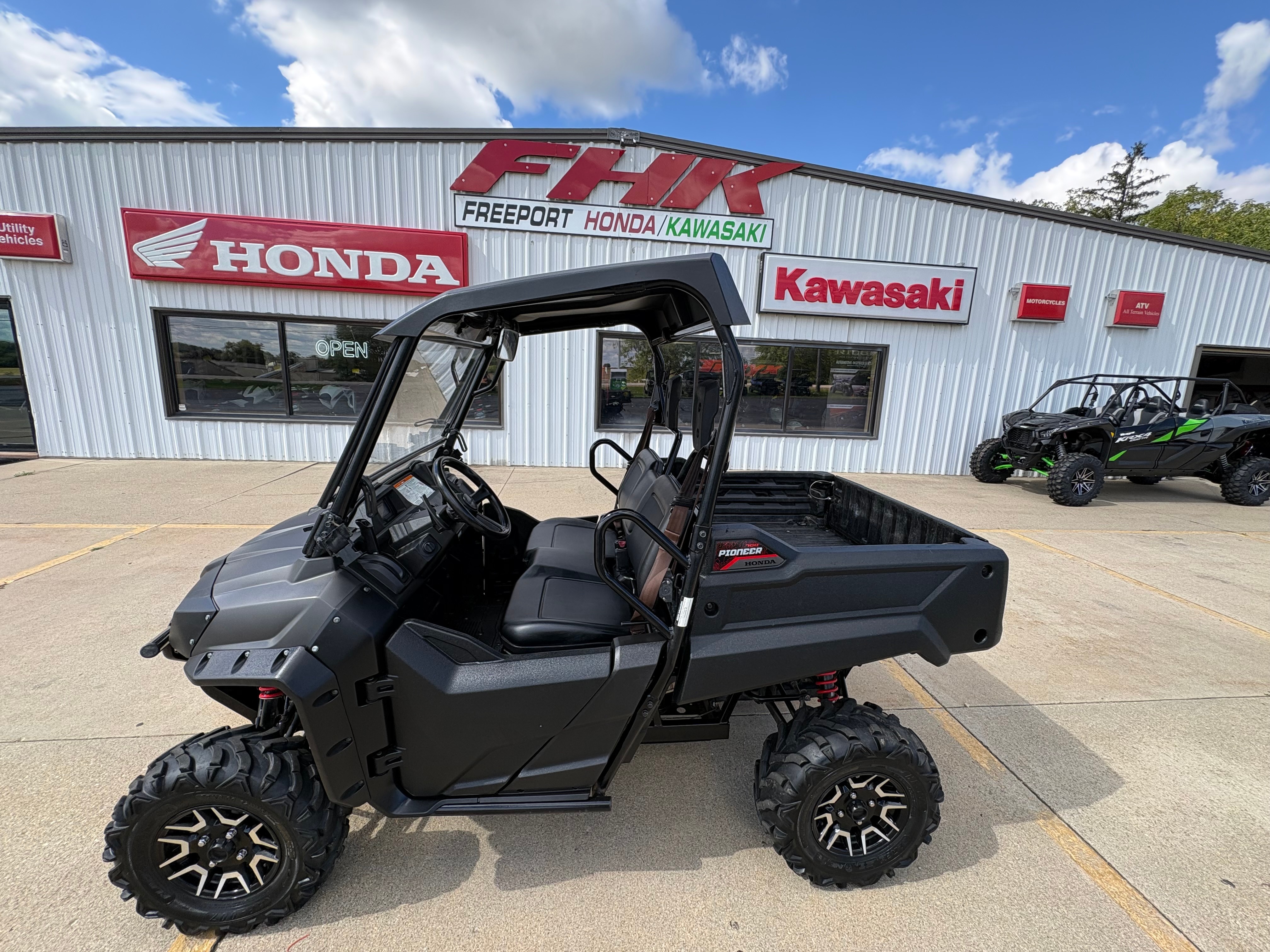 2018 Honda Pioneer 700 Deluxe in freeport IL