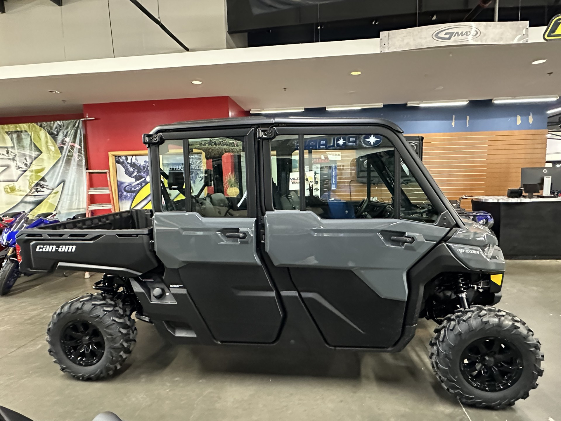 2027 Can-Am Defender MAX DPS CAB HD10 DPS HD10 in grimes IA