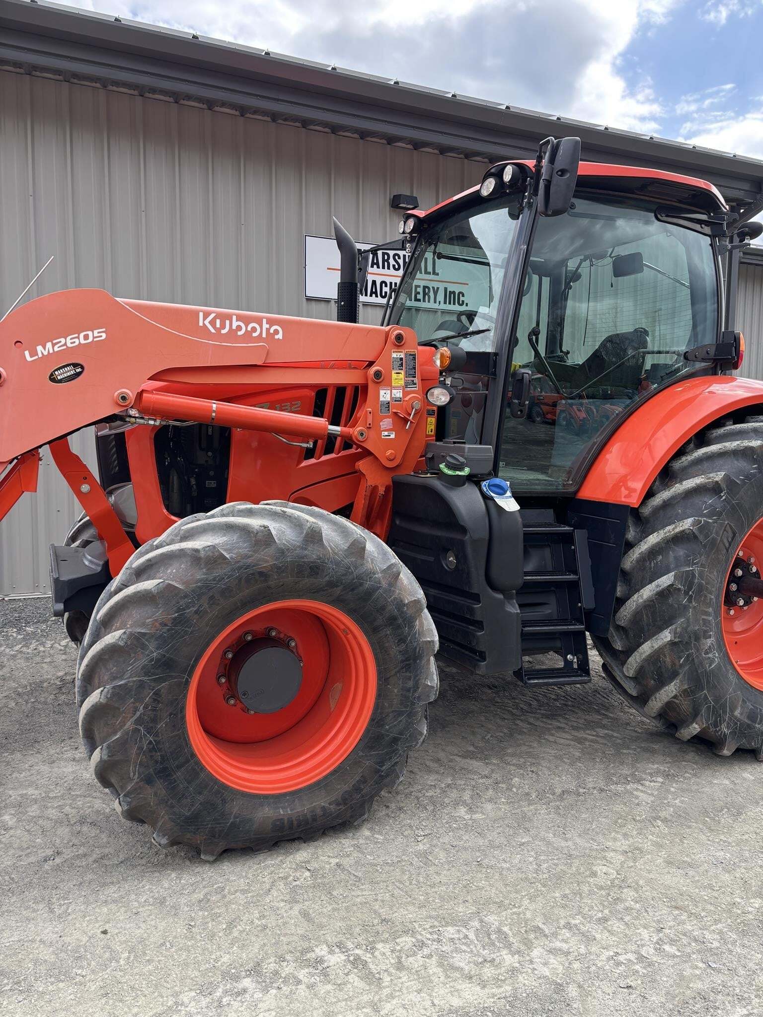 2022 KUBOTA M7-132 DELUXE in Kirkwood, NY