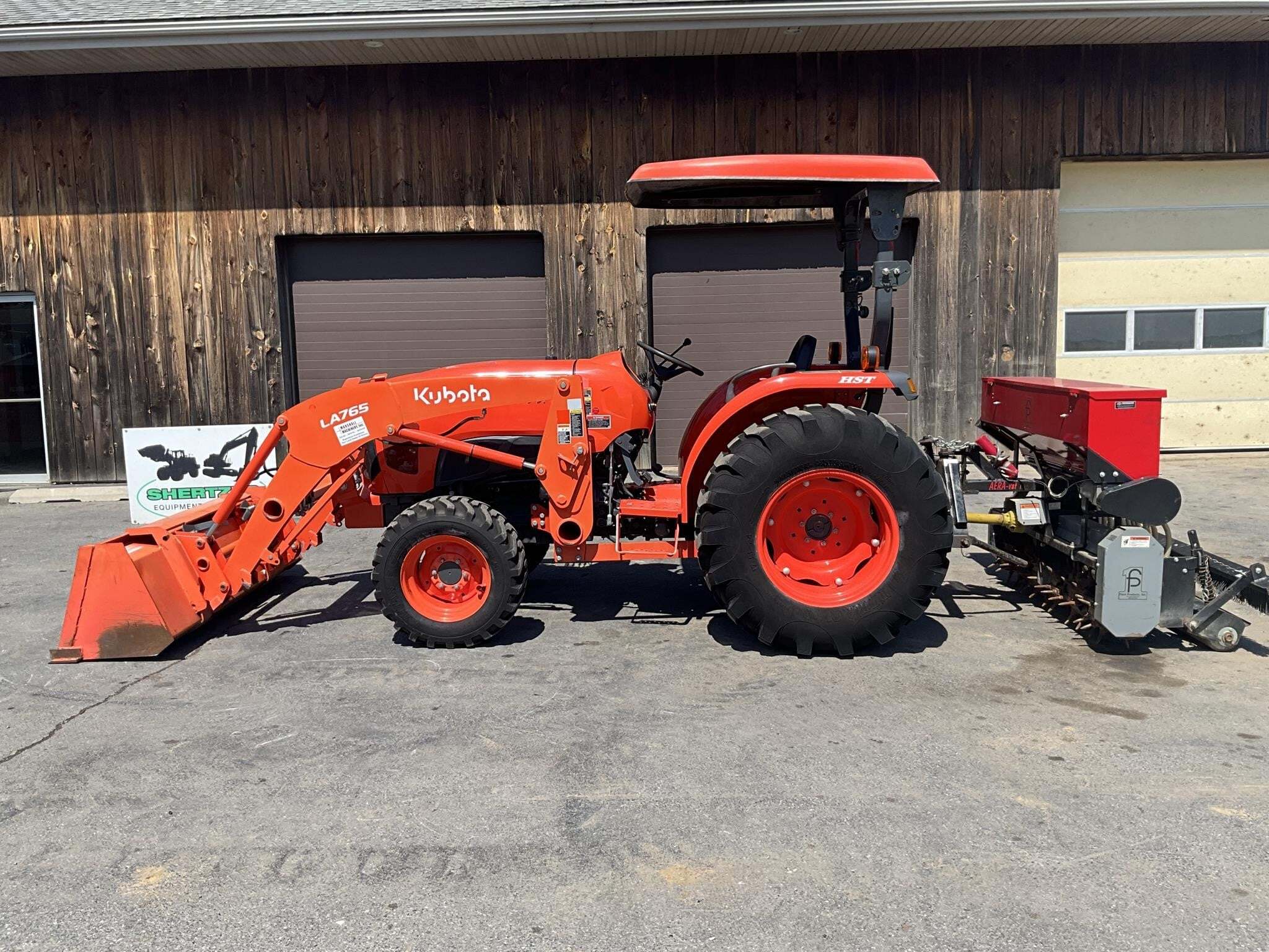 2022 KUBOTA L4701D in Conestoga, PA
