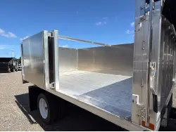 2026 ISUZU NPR HD