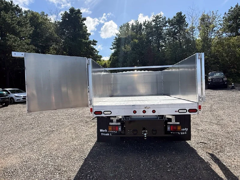 2026 ISUZU NPR HD
