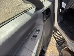 2026 ISUZU NPR HD