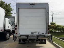 2025 ISUZU NRR