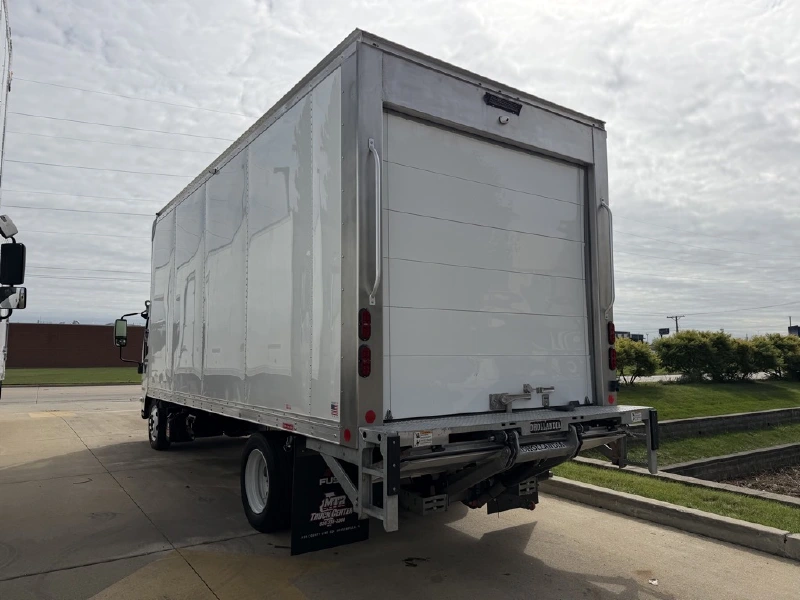 2025 ISUZU NRR