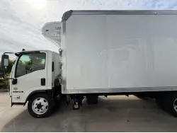 2025 ISUZU NRR