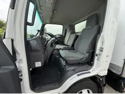 2025 ISUZU NRR