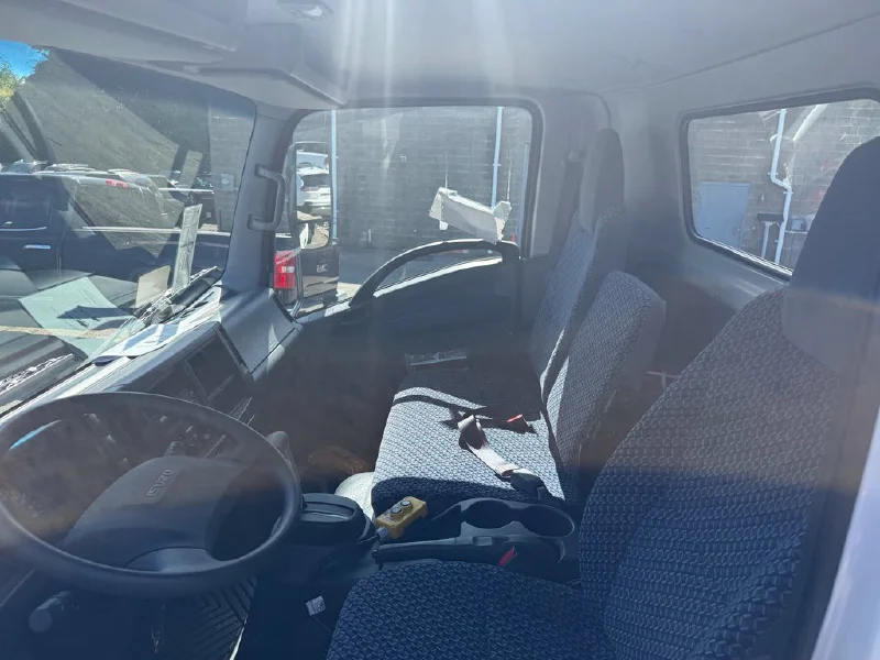 2027 ISUZU NRR