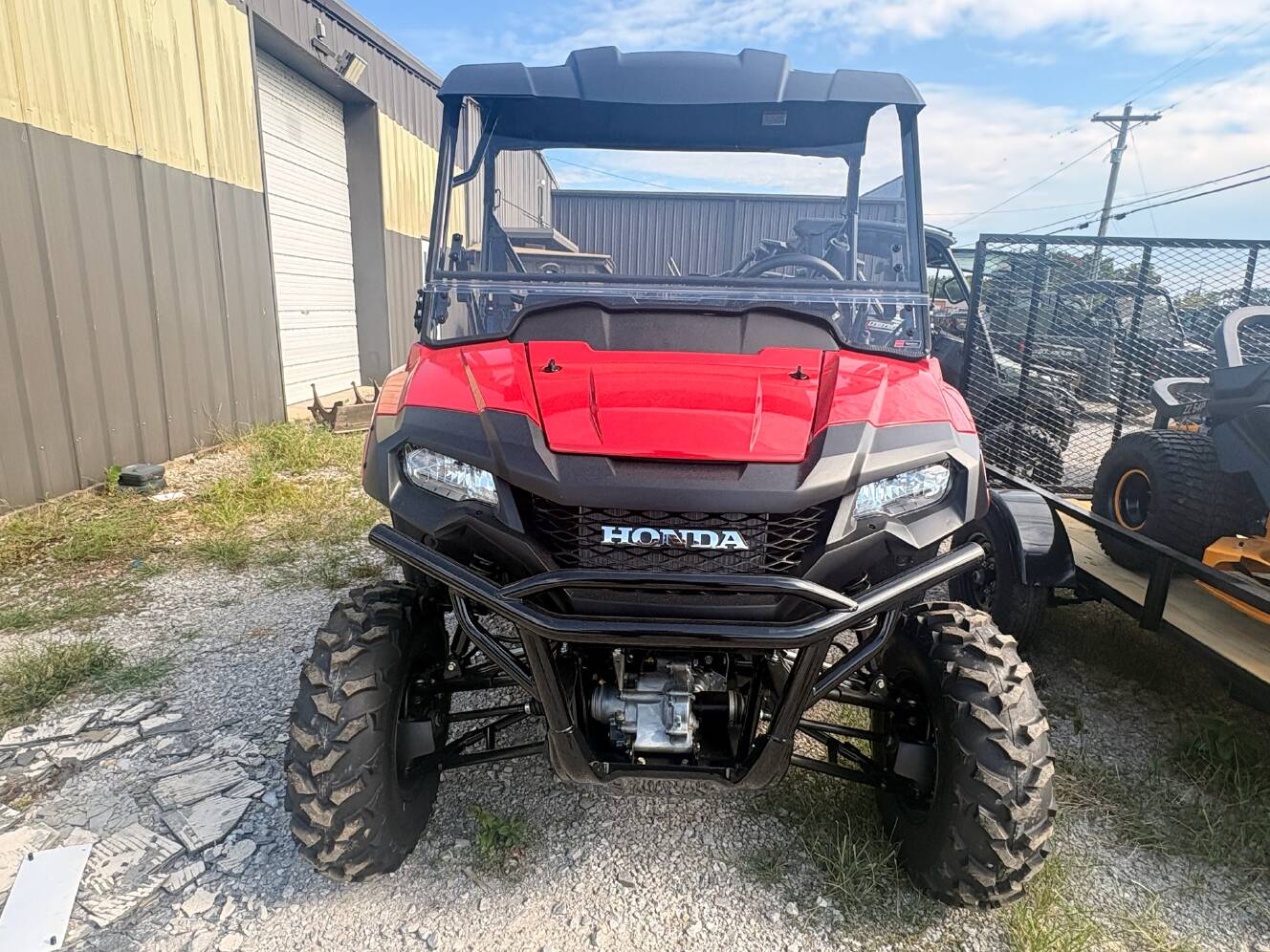 A photo of this 2026 Honda PIONEER 700 DELUXE
