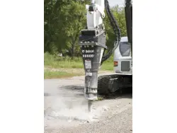 2021 Bobcat HB880 Breaker with Nail Point