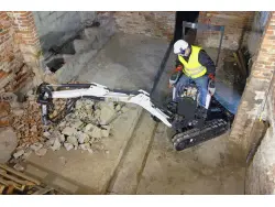 2021 Bobcat HB880 Breaker with Nail Point