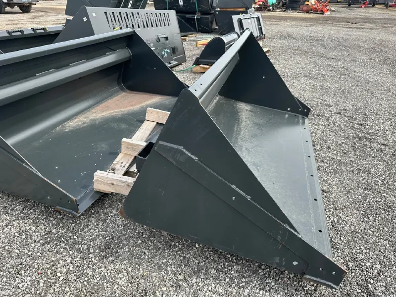 2022 Bobcat 74" Snow & Light Material Bucket