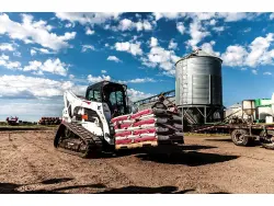 2022 Bobcat 4K Heavy Duty Pallet Fork Frame