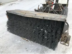 2011 Sweepster QC220 w/ Bobcat 14pin electrical