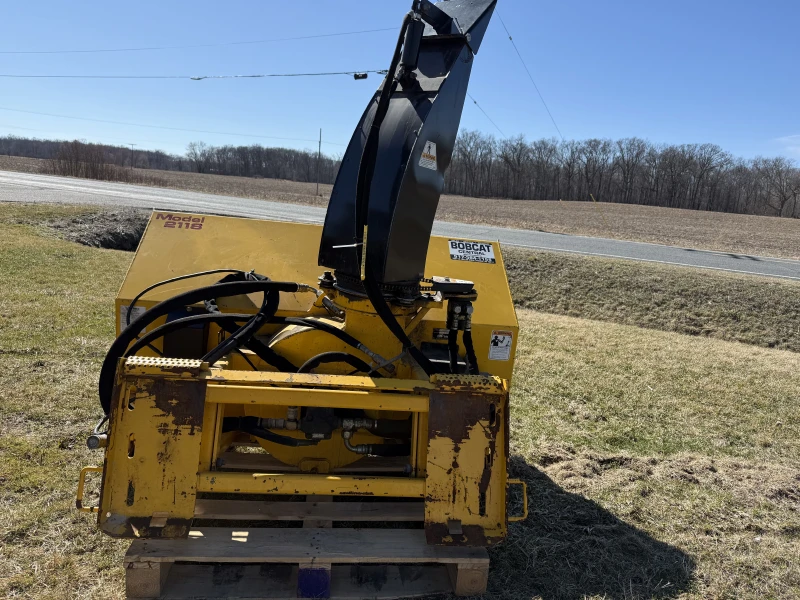 2000 Bobcat 2118
