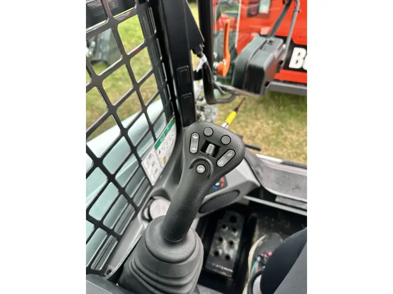 2026 Bobcat T450