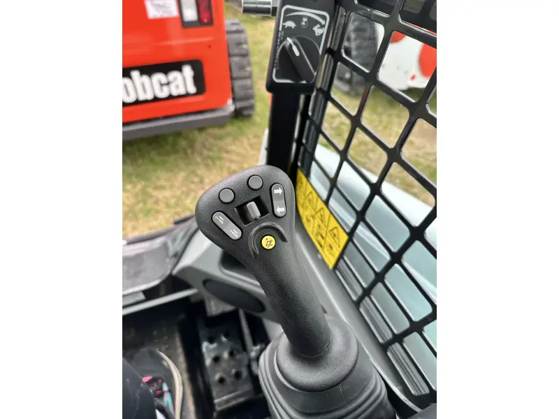 2026 Bobcat T450