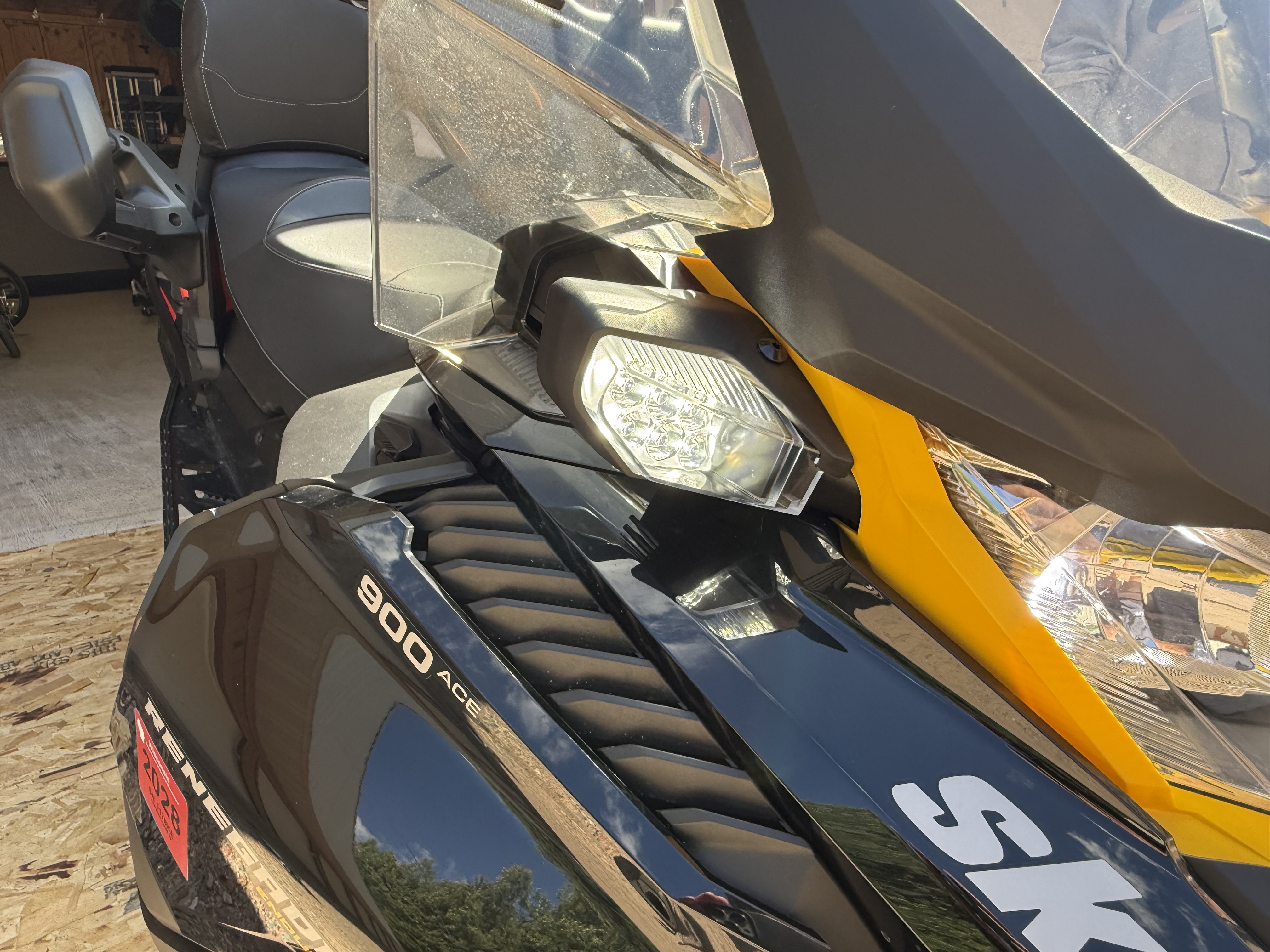 2023 Ski-Doo RENEGADE ENDURO 900 ACE in lac du flambeau WI