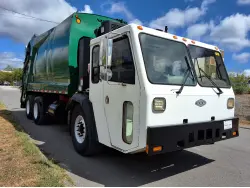 2015 CRANE CARRIER LET2 CC