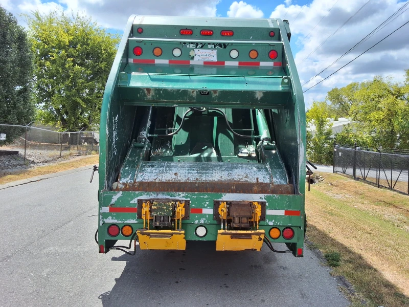 2015 CRANE CARRIER LET2 CC