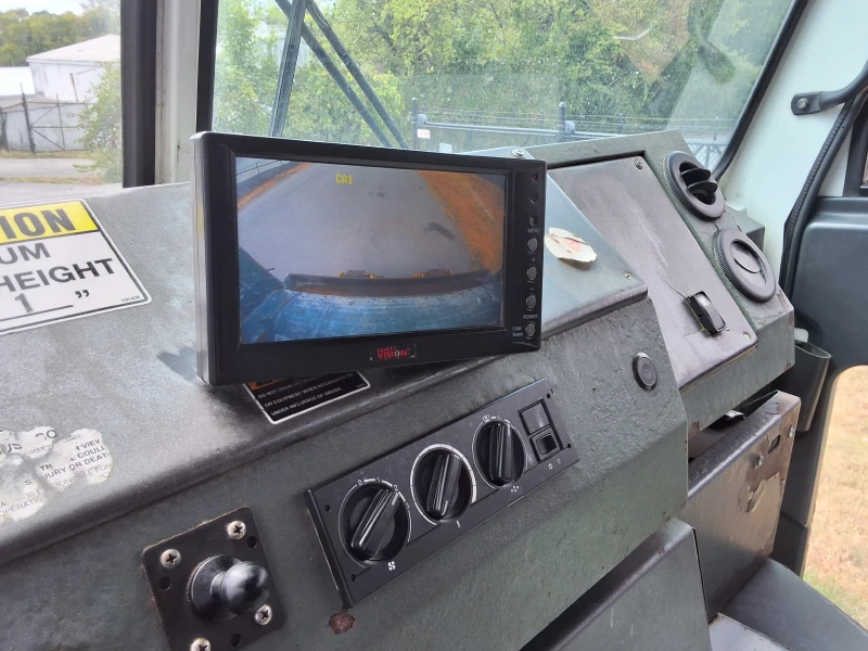 2015 CRANE CARRIER LET2 CC