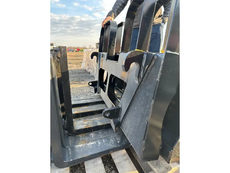 2023 HLA HD4248AO600