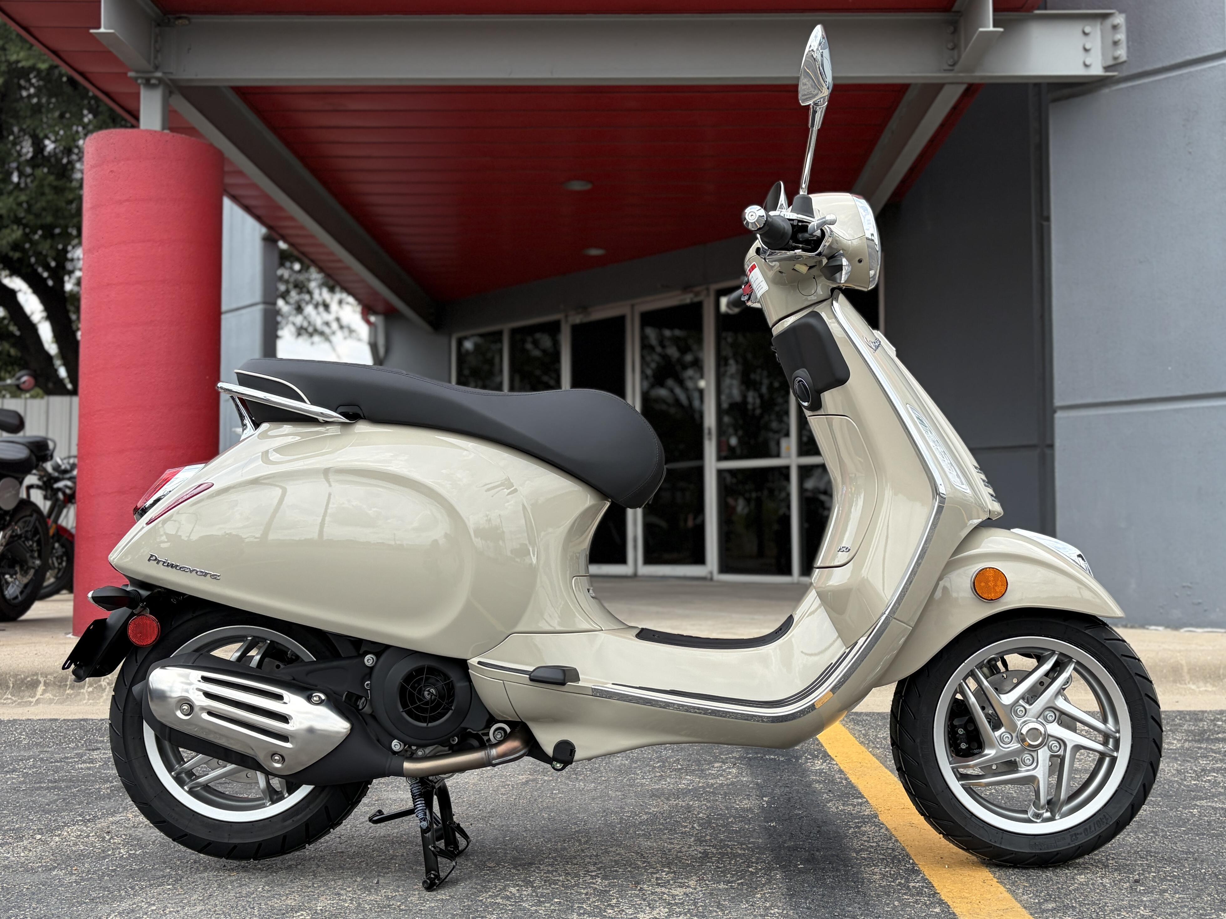 2027 Vespa Primavera 150 150 in Austin, TX