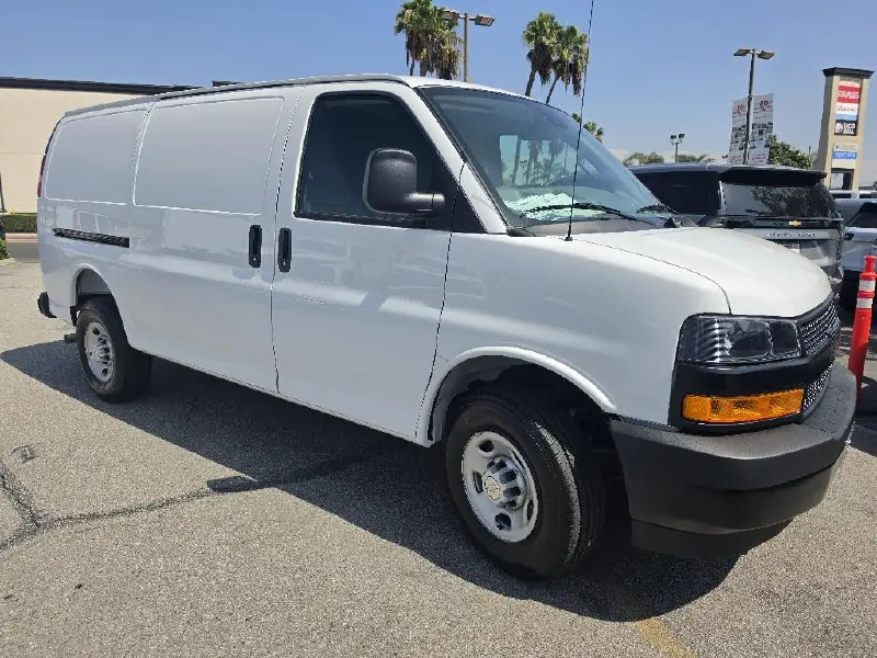 2026 CHEVROLET EXPRESS G2500