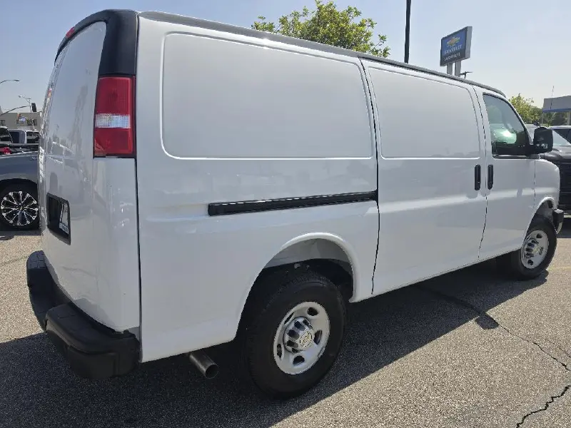 2026 CHEVROLET EXPRESS G2500