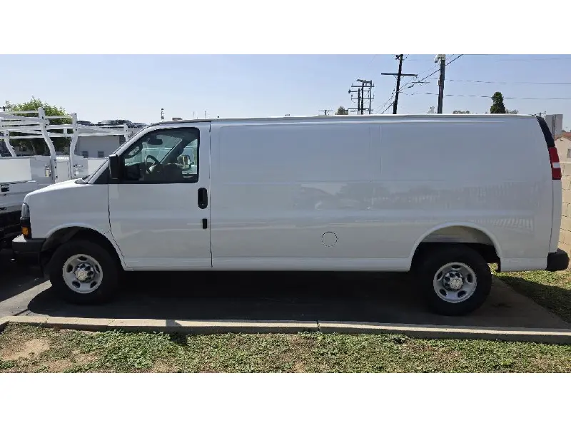 2026 CHEVROLET EXPRESS G3500